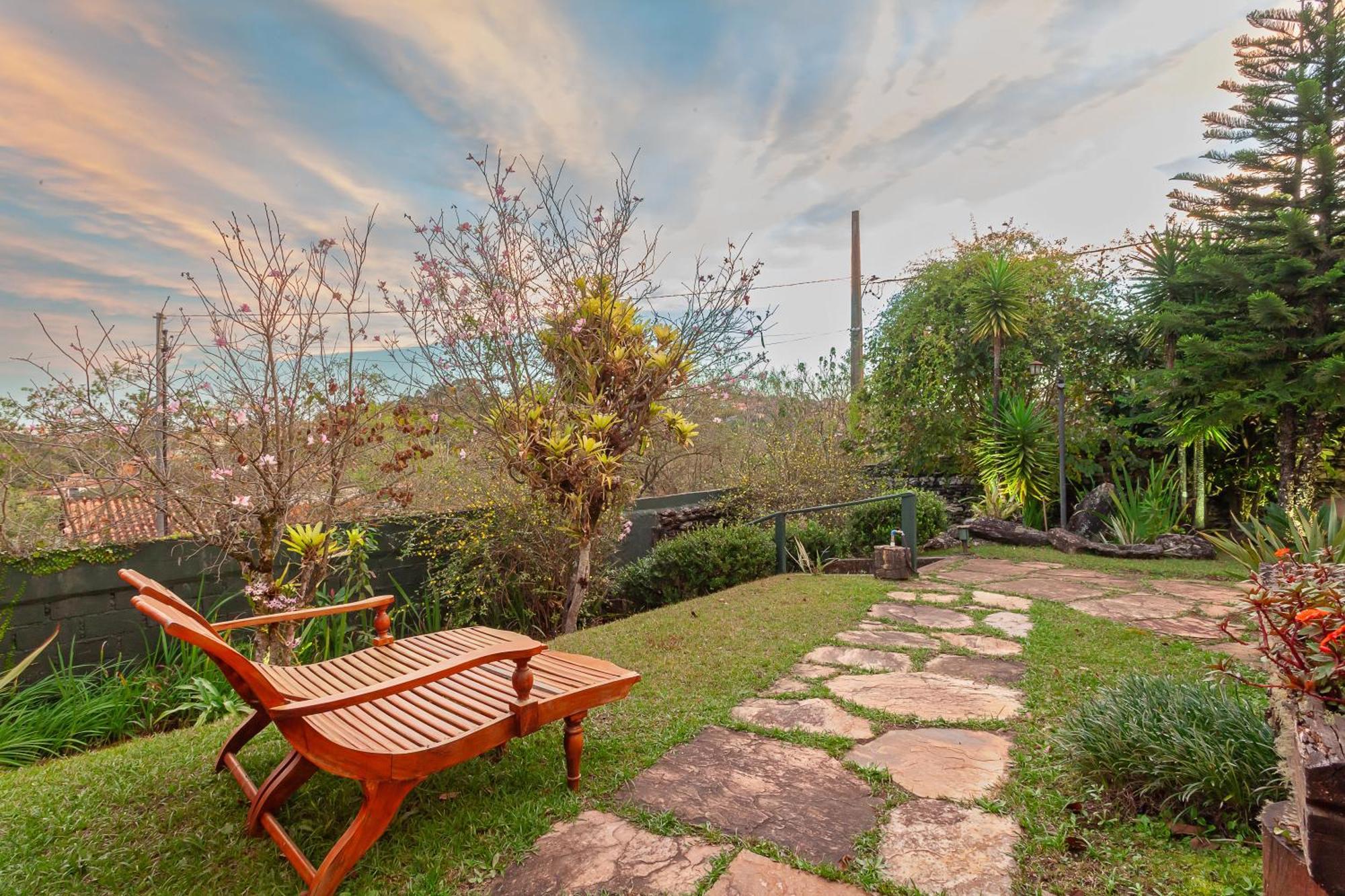 Pousada Loft Da Serra Lavras Novas Kültér fotó